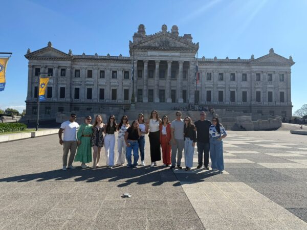 URUGUAI | Denteck e TCL SEMP premiam vendedores com viagem inesquecível ao Uruguai